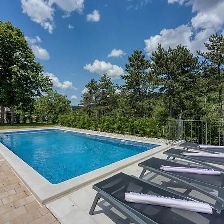 Alba With Private Pool