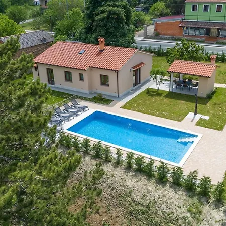 Alba With Private Pool Lupoglav (Istria)