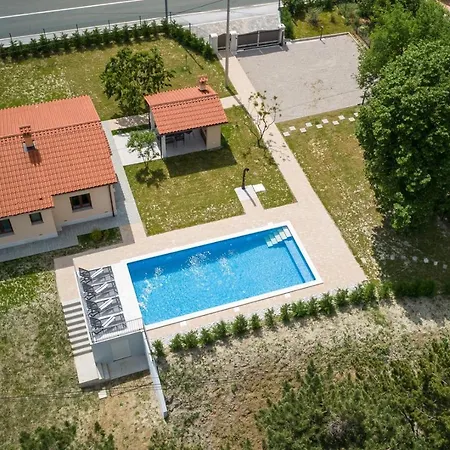 Alba With Private Pool Villa Lupoglav (Istria)